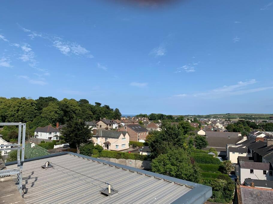 3 Bedroom Penthouse Apartment In Larne Exterior foto